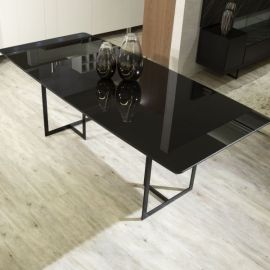 Manhattan Comfort Celine 86.22 Dining Table with Seating Capacity for 8 in Black